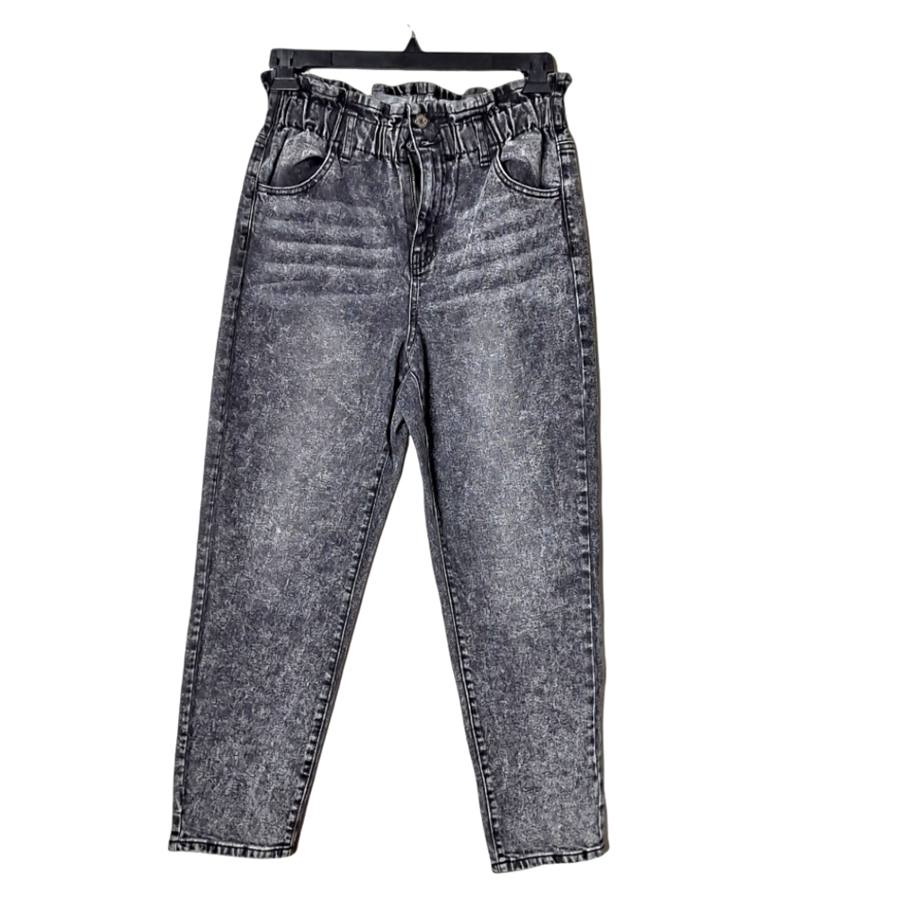 Rewind acidity hig rise mom jeans size 28
